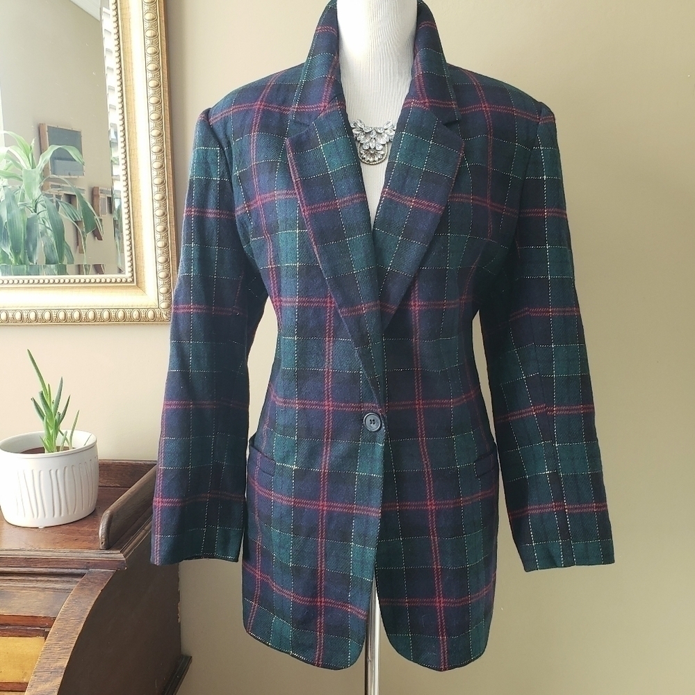 Vintage White Stag Tartan Plaid Blazer Blue, Green, Red, Gold Single Button